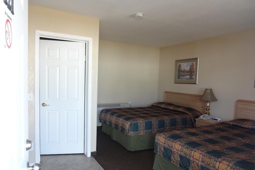 King'S Hotel & Motel By Elevate Rooms Shaunavon Δωμάτιο φωτογραφία