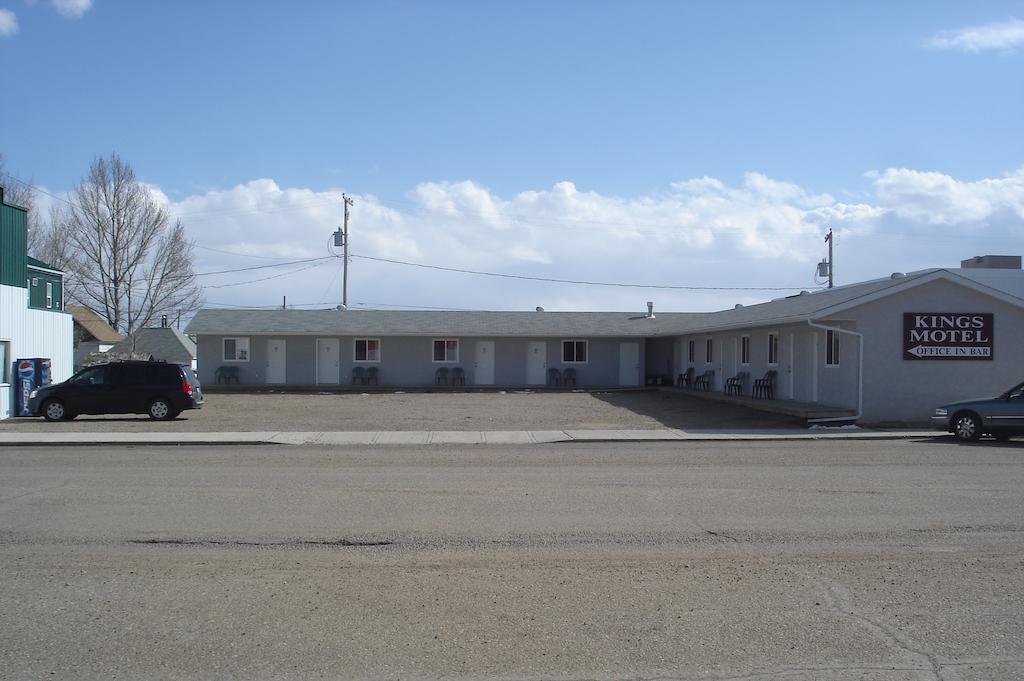 King'S Hotel & Motel By Elevate Rooms Shaunavon Εξωτερικό φωτογραφία