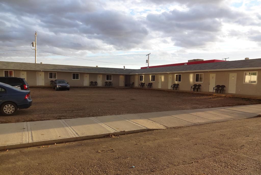 King'S Hotel & Motel By Elevate Rooms Shaunavon Εξωτερικό φωτογραφία