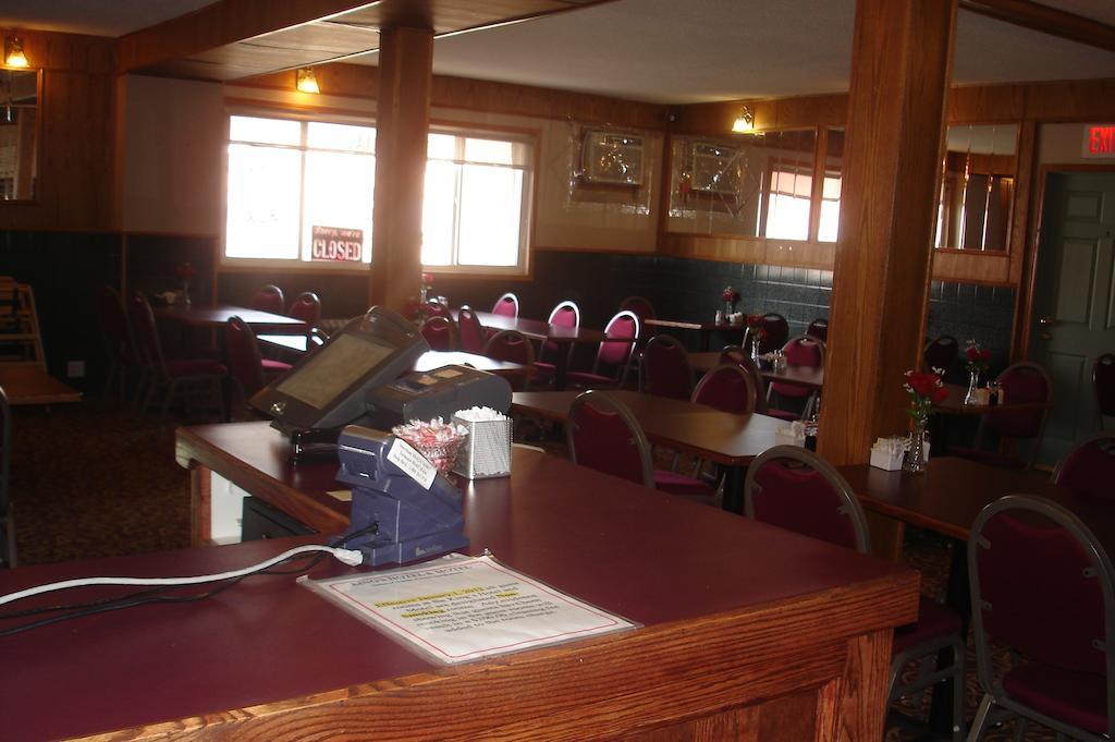 King'S Hotel & Motel By Elevate Rooms Shaunavon Εξωτερικό φωτογραφία