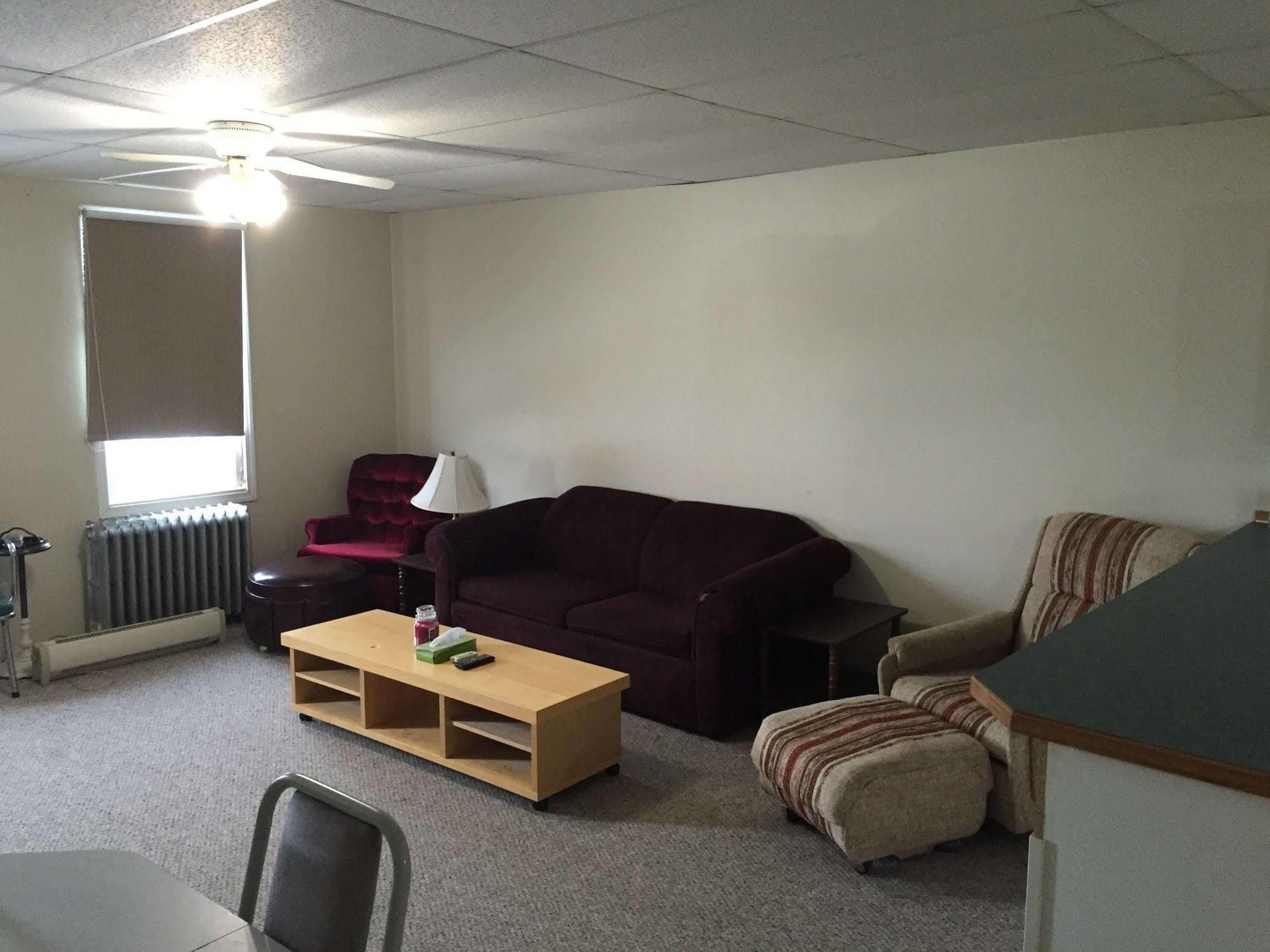 King'S Hotel & Motel By Elevate Rooms Shaunavon Εξωτερικό φωτογραφία