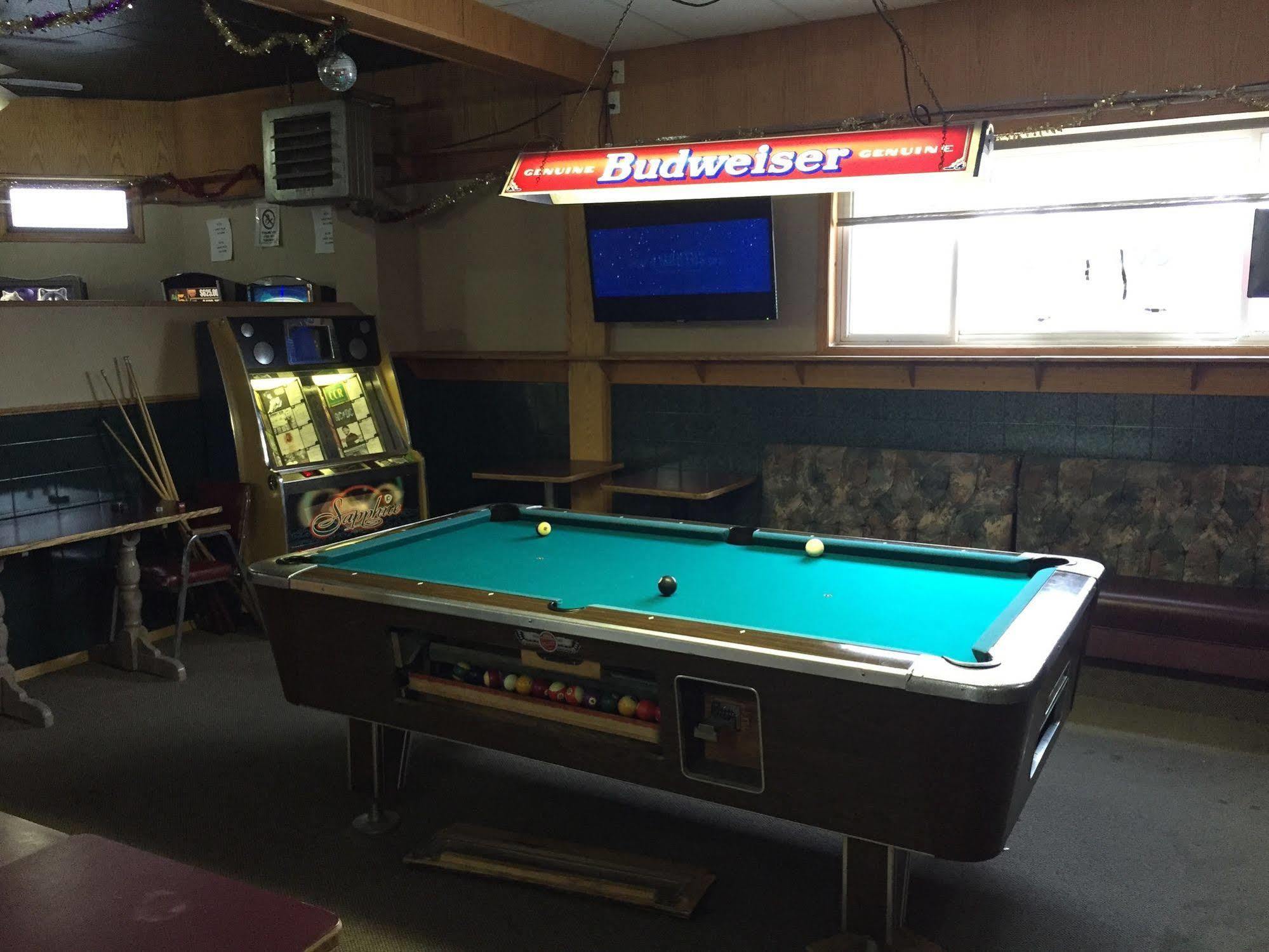 King'S Hotel & Motel By Elevate Rooms Shaunavon Εξωτερικό φωτογραφία